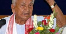 Veteran freedom fighter donates land