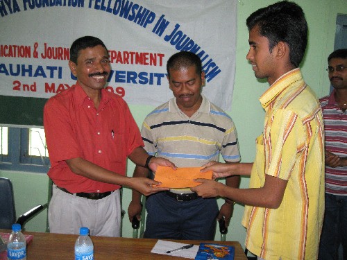 Fellowship to Jornalism Student
