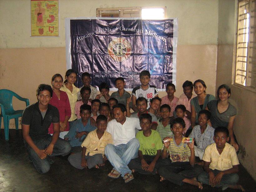 Rotaractors' Visit to an Orpanage
