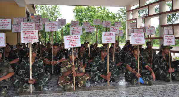 DHD(J) observes 24 hours hunger strike