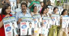 Indian idol aspirant Amit arrives in city