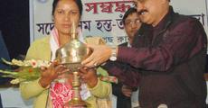 Bina Kalita wins National Award for weaving