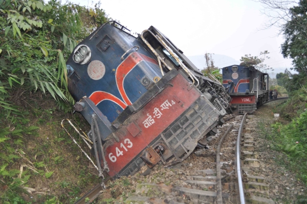 Train derails near Lower Haflong