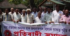 Raha residents, students hold massive rally in support of Jan Lokpal Bill