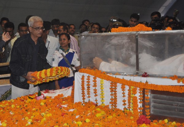 Bhupenda will be cremated after some time