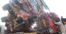 Road mishap at Raha, 10 critically injured