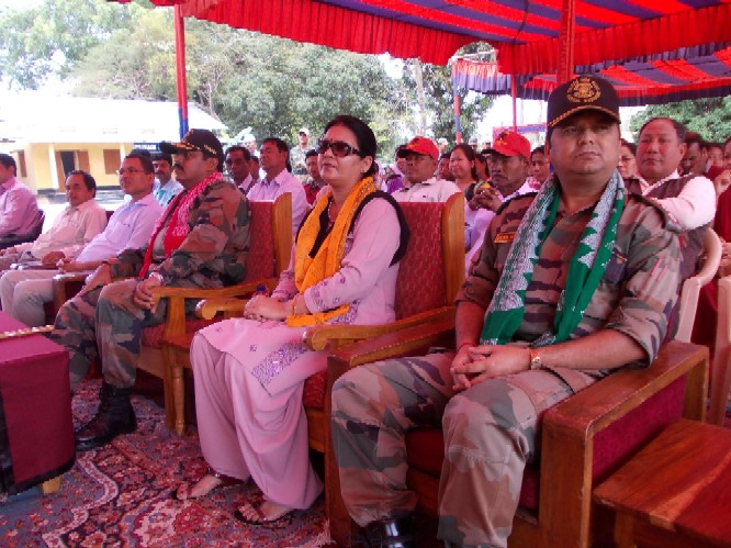 Kargil Gunners dedicate library at Bhergaon