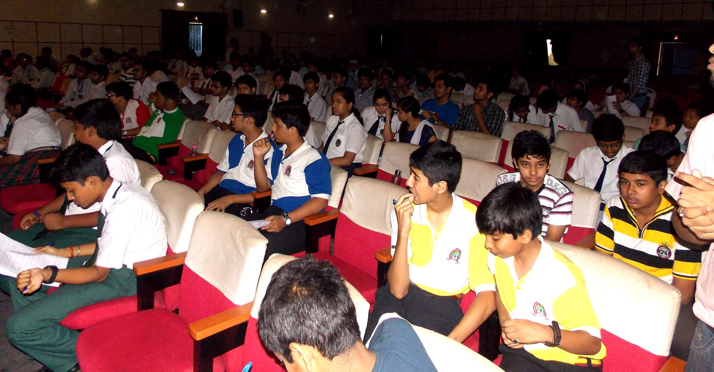 Maharshi Vidya Mandir, Happy Child Shines in Environ Quiz