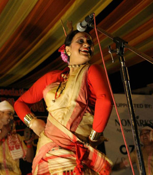 Prizemoney Bihuwoti Competition in Gurgaon